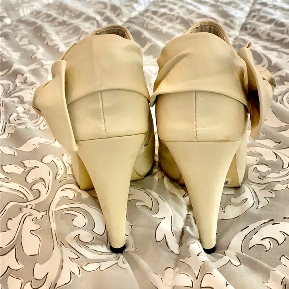 Beige beauty - Picture 6 of 6